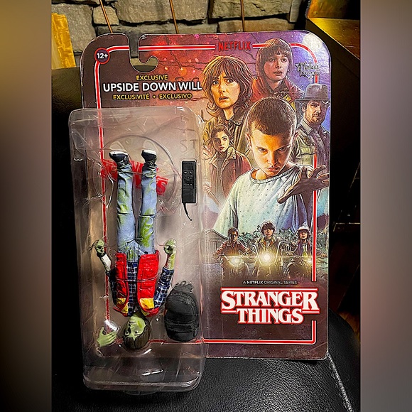 Stranger Things S2 Upside down Will - Picture 1 of 3